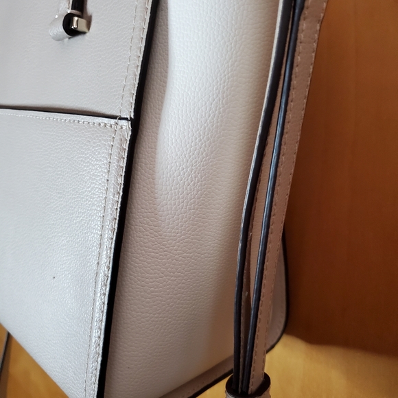 Kate Spade Patterson Drive Small Geraldine Ivory/Light Taupe Leather Satchel Bag - Picture 3 of 12